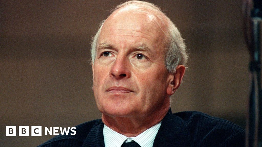 Honoring Former Lincoln MP and Founding Member of the Lib Dems, Dick Taverne – Mirror Brief